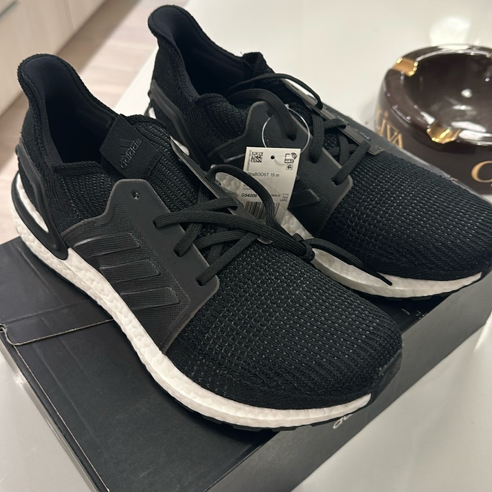 Adidas ultra boost black size 12